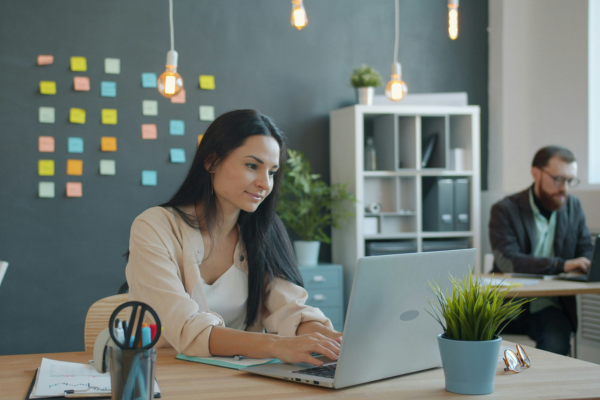 How To Onboard New Employees at Your Small Business